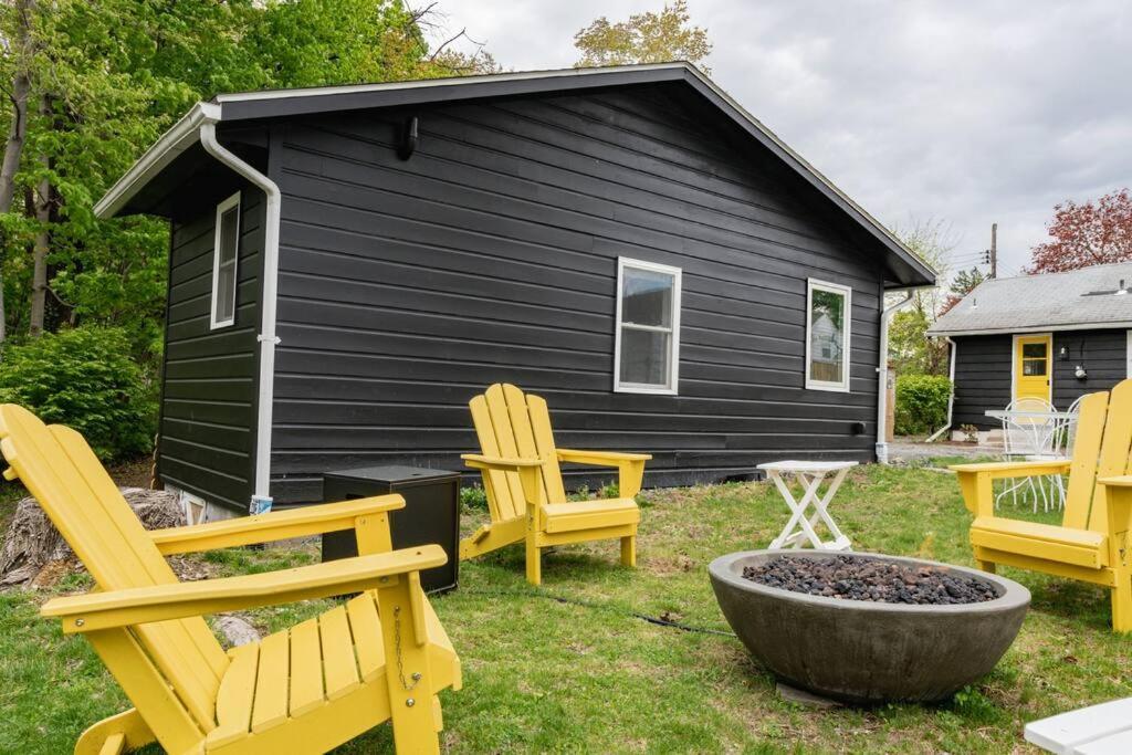 Campfire Cottage Fireplace, Fire Pit & No Chores! Kingston Luaran gambar